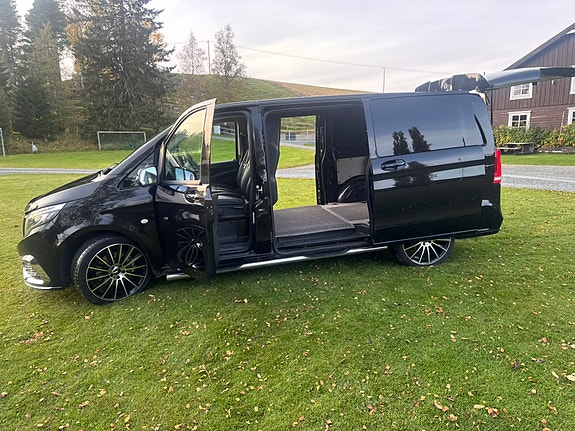 Mercedes-Benz Vito 119 28 of 30