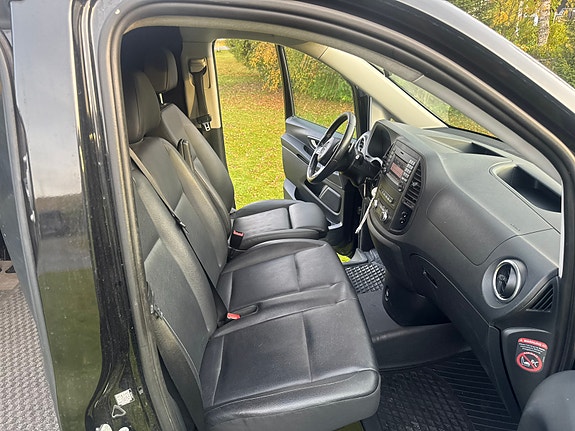 Mercedes-Benz Vito 119 26 of 30