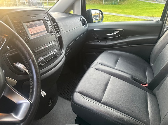 Mercedes-Benz Vito 119 21 of 30