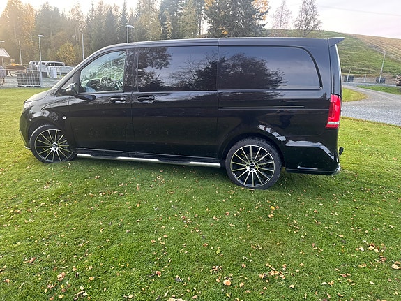 Mercedes-Benz Vito 119 12 of 30