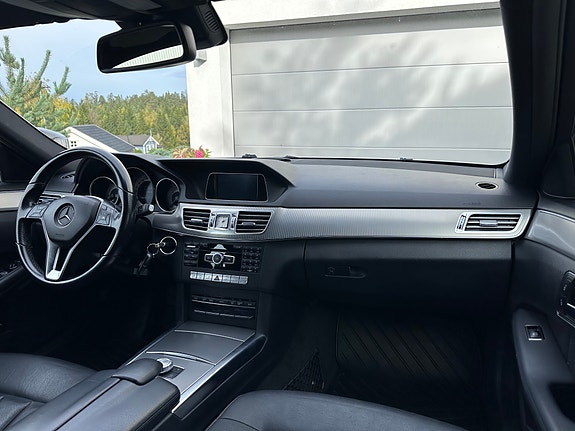 Mercedes-Benz E200 d 15 of 20