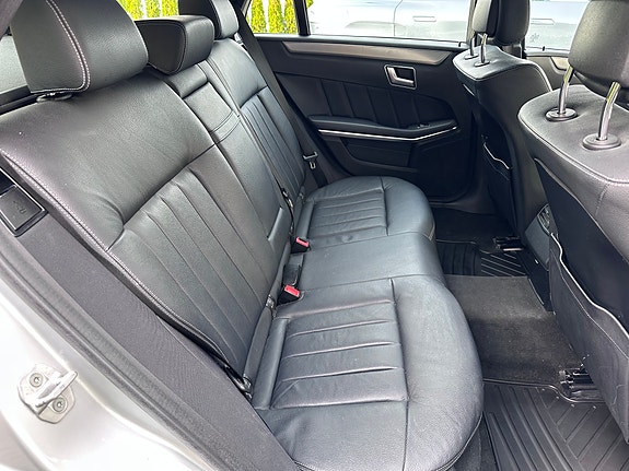 Mercedes-Benz E200 d 18 of 20