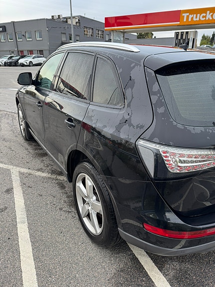 Audi Q5 6 of 30