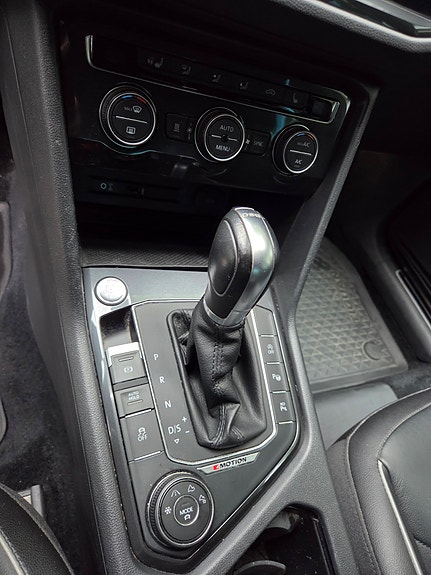 Volkswagen Tiguan 10 of 20