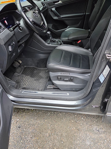 Volkswagen Tiguan 8 of 20