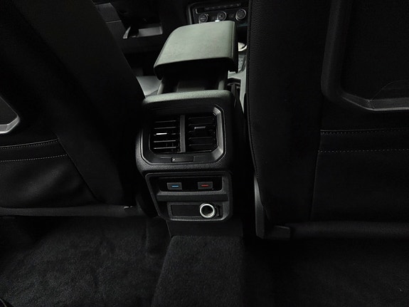 Volkswagen Tiguan 5 of 20