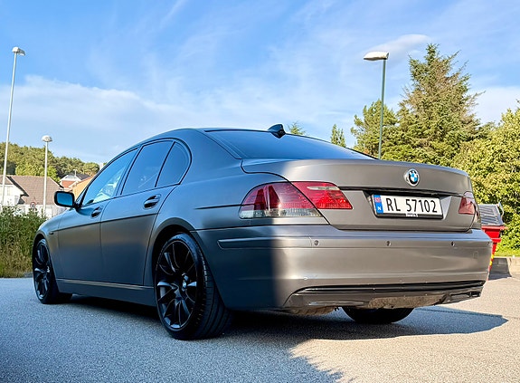 BMW 730d 25 of 30