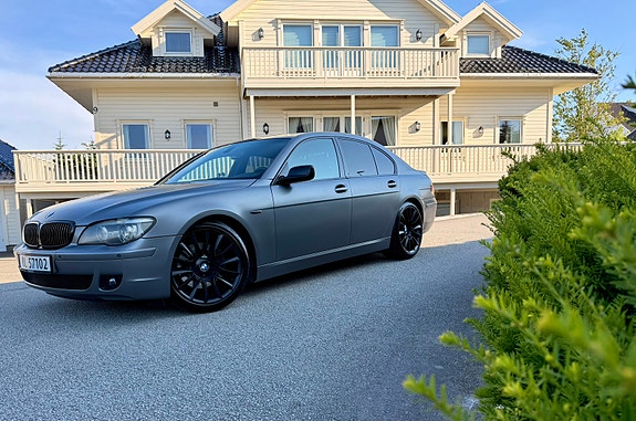 BMW 730d 2 of 30