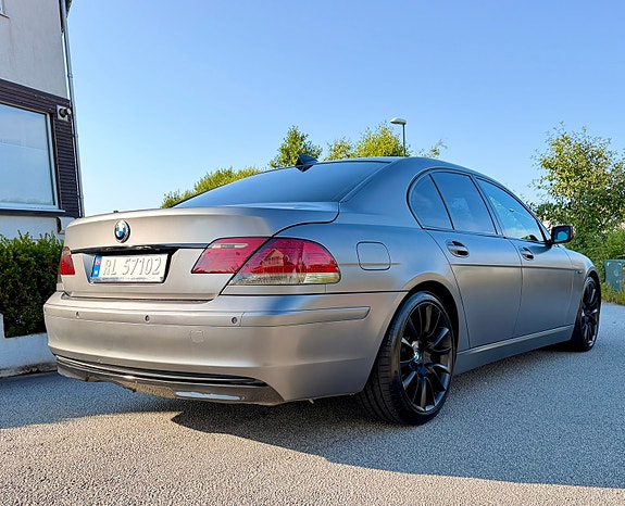 BMW 730d 27 of 30