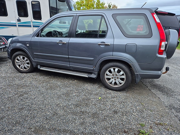 Honda CR-V 3 of 5