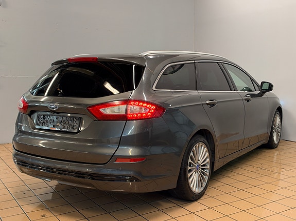 Ford Mondeo 8 of 27