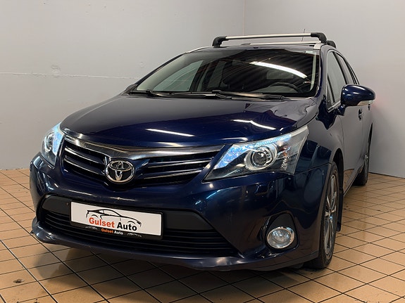 Toyota Avensis 5 of 27