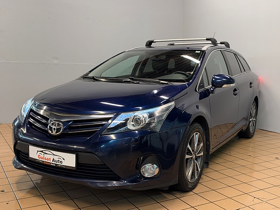 Toyota Avensis 4 of 27