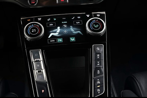Jaguar I-PACE 24 of 26