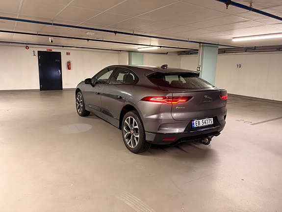 Jaguar I-PACE 7 of 26