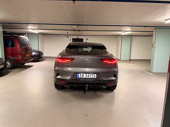 Jaguar I-PACE 9 of 26