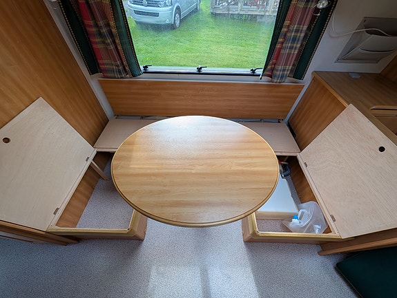 Knaus Royal Azur 650 26 of 30