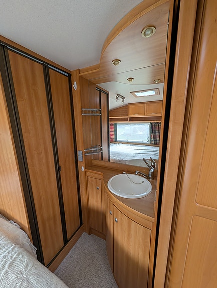 Knaus Royal Azur 650 29 of 30