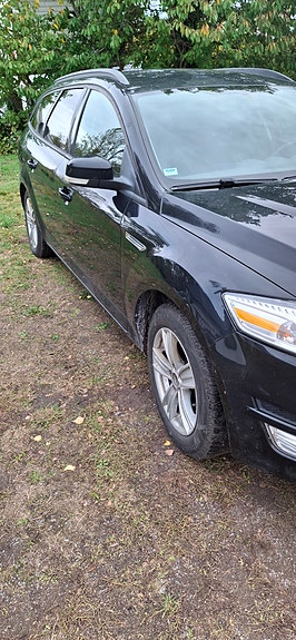 Ford Mondeo 3 of 19