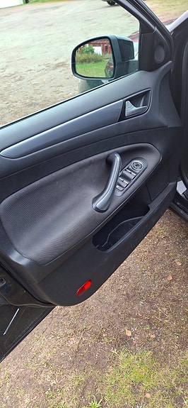 Ford Mondeo 18 of 19