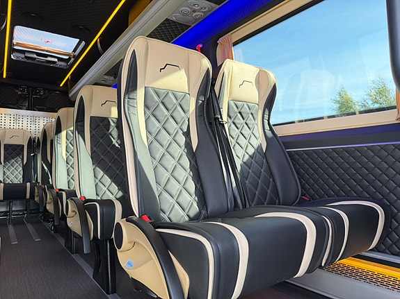 Mercedes-Benz Marcus Sprinter 16 seter med rullestol rampe / Leveringsklar ! 30 of 30