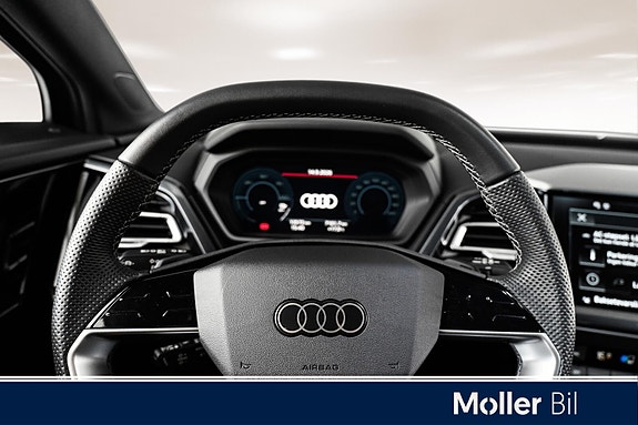 Audi Q4 e-tron 8 of 18