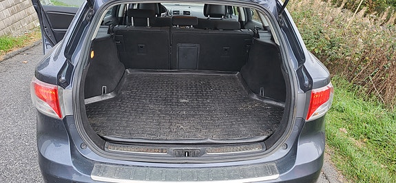 Toyota Avensis 5 of 13