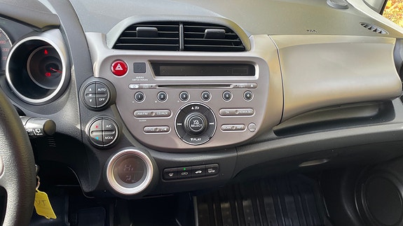 Honda Jazz 19 of 25