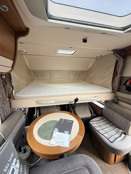 Hymer B 704PL 16 of 17