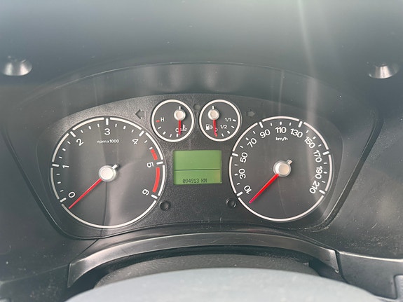 Ford Transit Connect 11 of 14