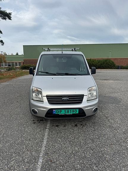 Ford Transit Connect 2 of 14