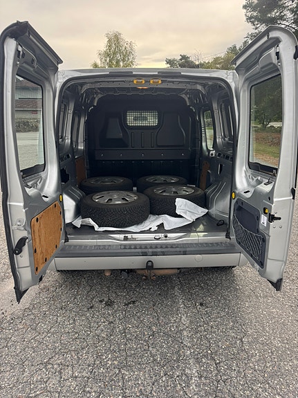 Ford Transit Connect 12 of 14