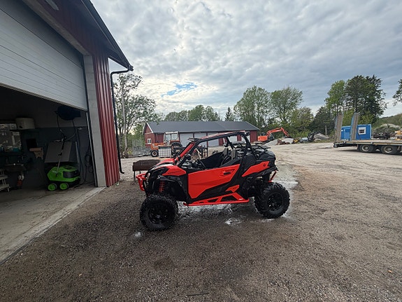 Can-Am Can-Am (UTV) 14 of 17
