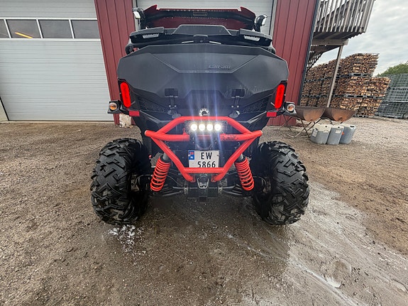 Can-Am Can-Am (UTV) 16 of 17
