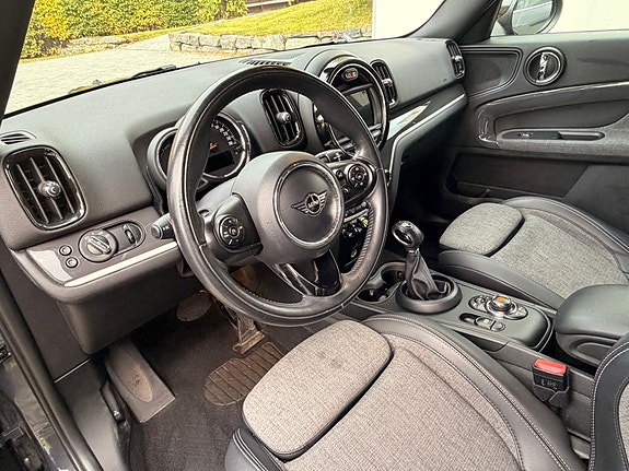 MINI Countryman Cooper SE 14 of 24