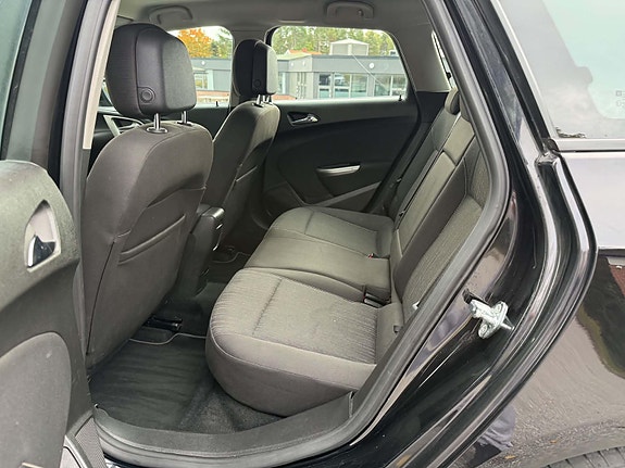Opel Astra 24 of 30