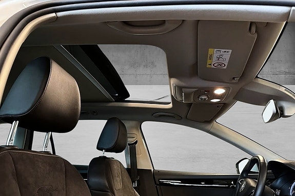 Skoda Octavia 17 of 22