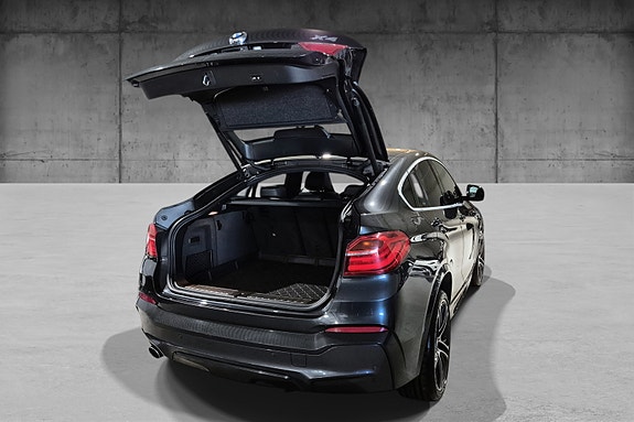 BMW X4 8 of 21