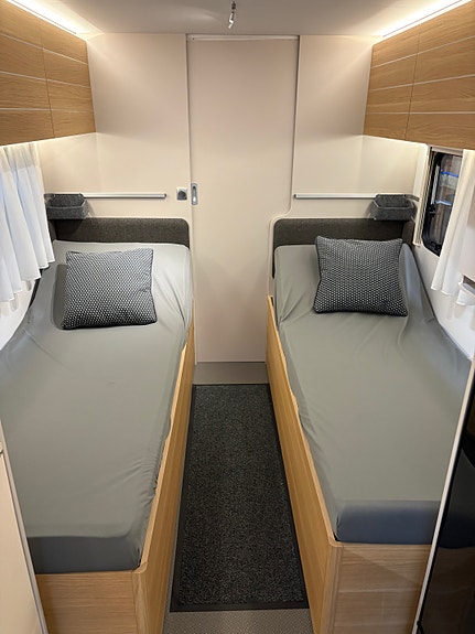 Adria 572 UT STORT BAD/2 ENKLE SENGER/ALDE/MARKISE/FINANS+++ 23 of 23