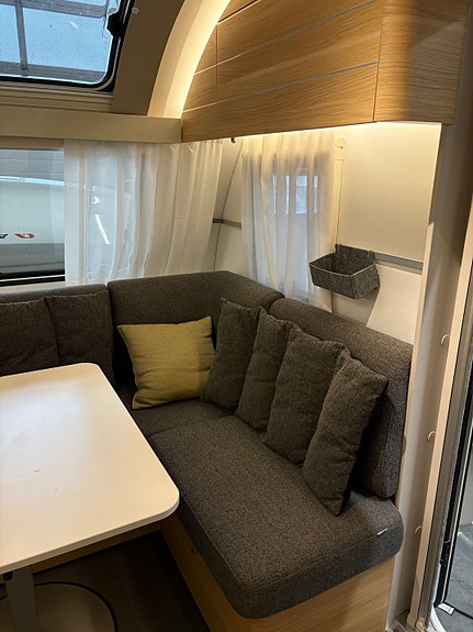Adria 572 UT STORT BAD/2 ENKLE SENGER/ALDE/MARKISE/FINANS+++ 18 of 23