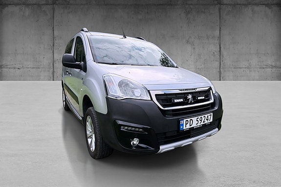 Peugeot Partner Tepee 3 of 5
