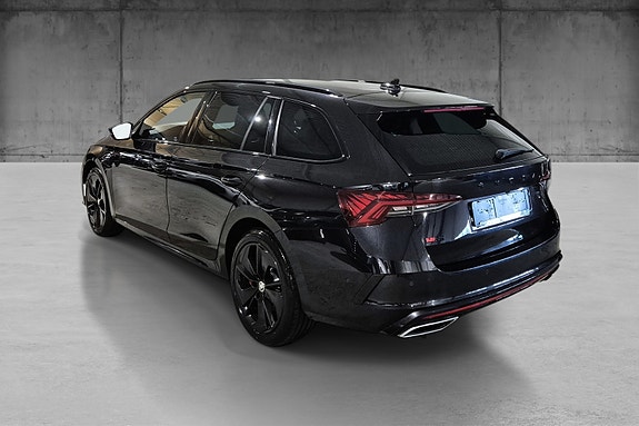 Skoda Octavia RS 3 of 21