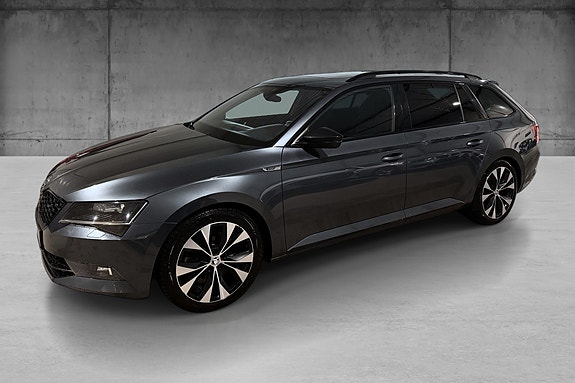 Skoda Superb 2 of 15