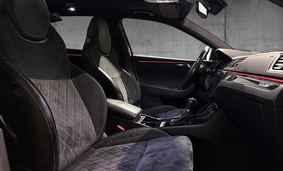 Skoda Superb 12 of 15