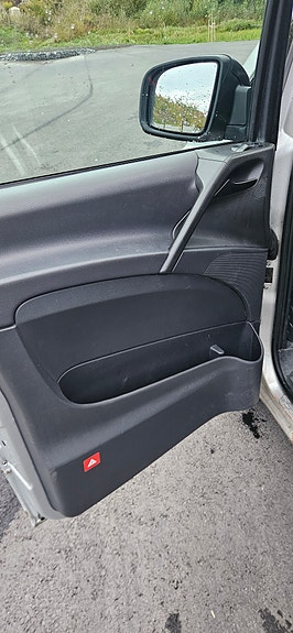 Mercedes-Benz Vito 113 15 of 27