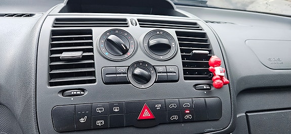 Mercedes-Benz Vito 113 20 of 27