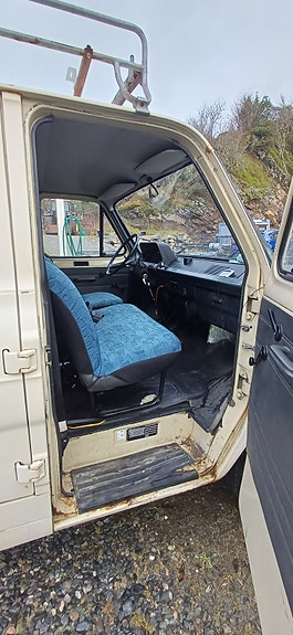 Ford Transit 11 of 13