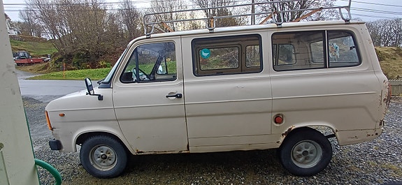 Ford Transit 7 of 13