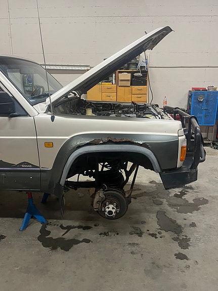 Nissan Patrol 9 of 12