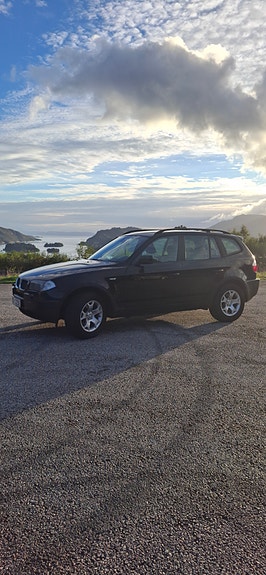 BMW X3 2 of 11